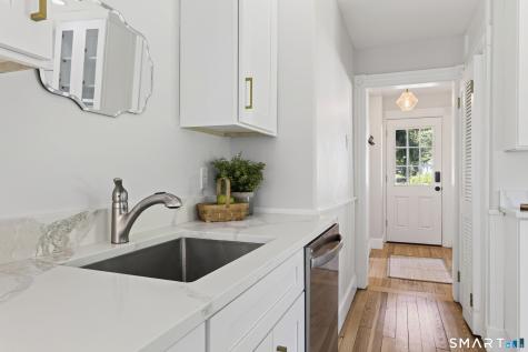 28 Watch Hill Avenue Stonington CT 06378