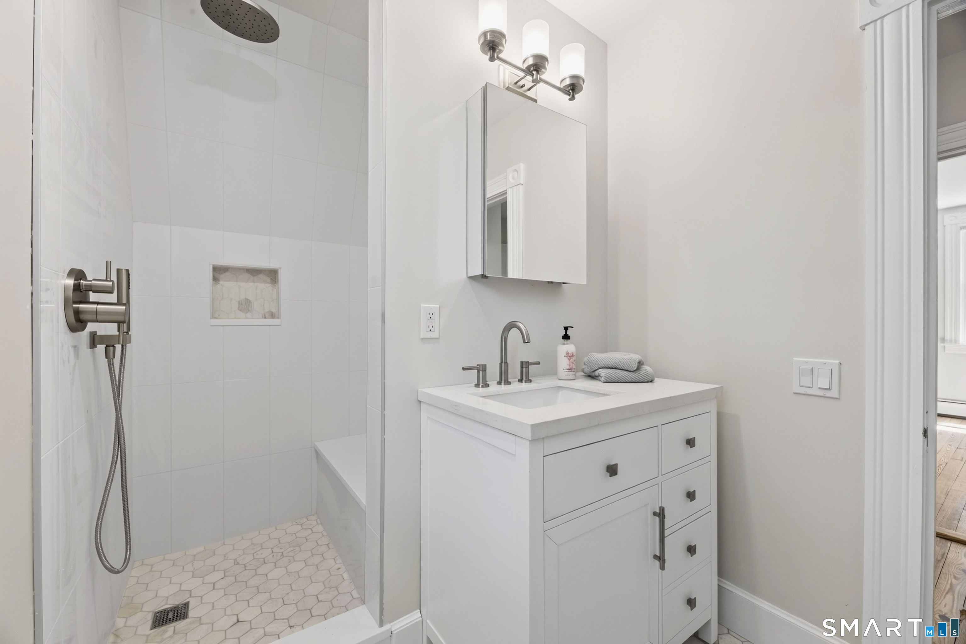 28 Watch Hill Avenue Stonington CT 06378