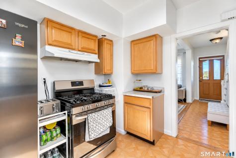 406 First Avenue West Haven CT 06516