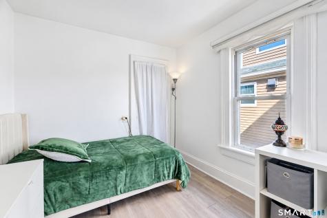 406 First Avenue West Haven CT 06516