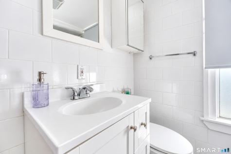 406 First Avenue West Haven CT 06516