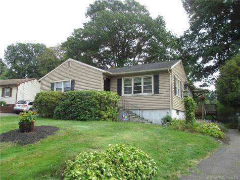 43 Tree Hill Road Waterbury CT 06708