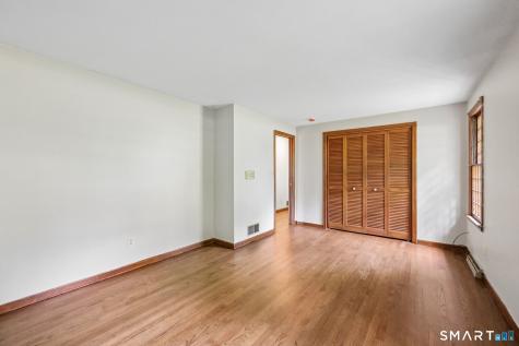 439 Brewster Road Bristol CT 06010