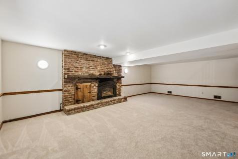 439 Brewster Road Bristol CT 06010
