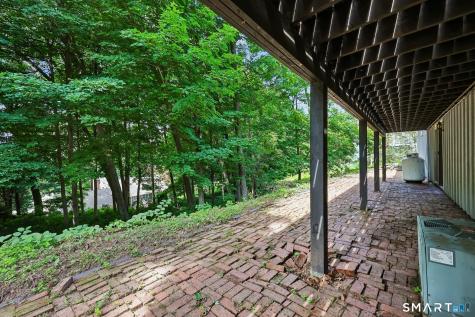439 Brewster Road Bristol CT 06010