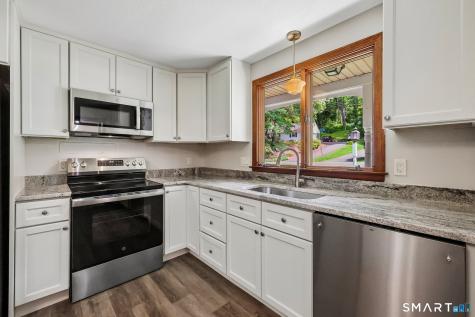 439 Brewster Road Bristol CT 06010