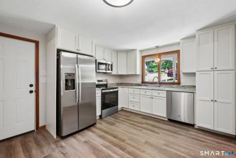 439 Brewster Road Bristol CT 06010