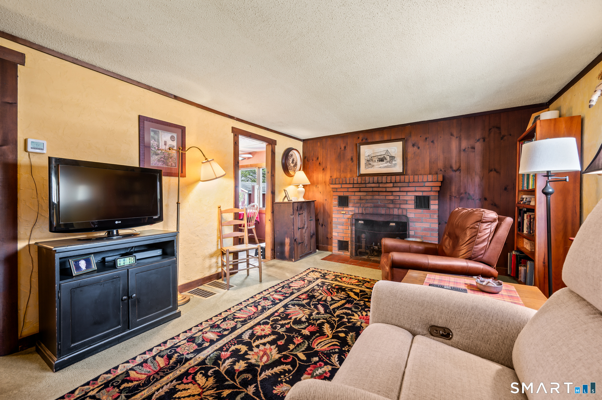 12 Booth Road Enfield CT 06082