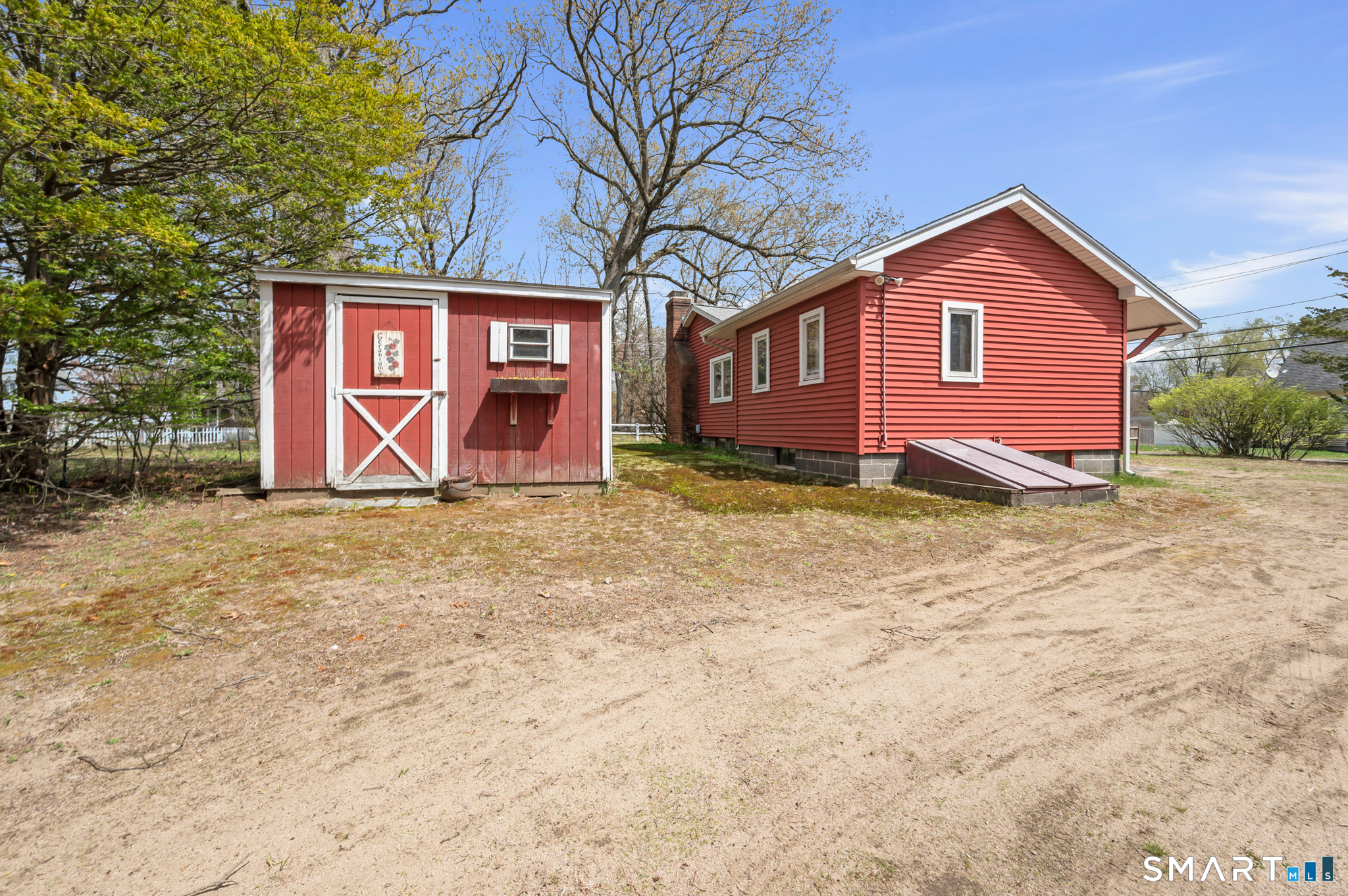12 Booth Road Enfield CT 06082