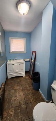 60 Jay Street New London CT 06320
