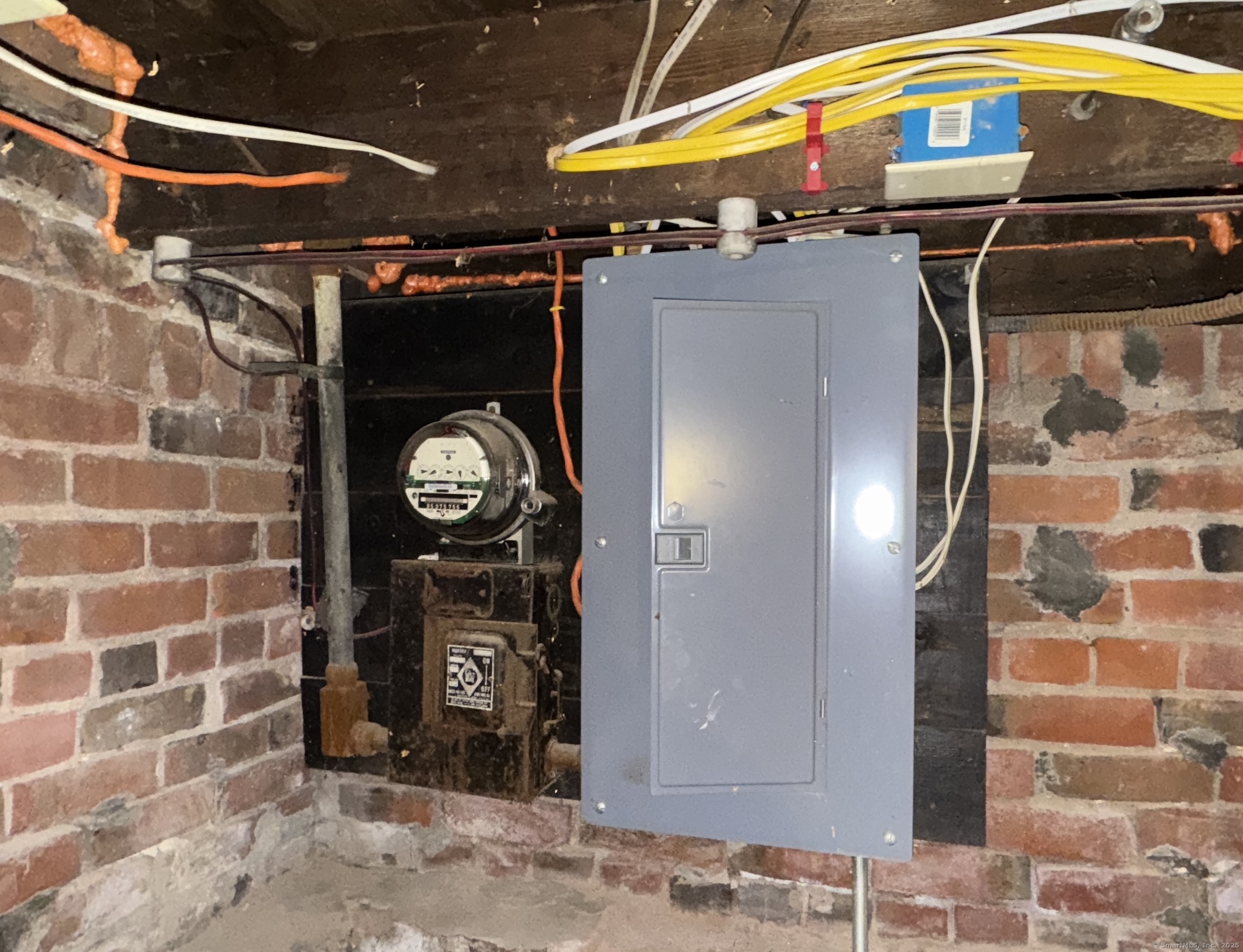 75 Cleveland Avenue Hartford CT 06120