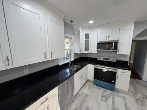 75 Cleveland Avenue Hartford CT 06120