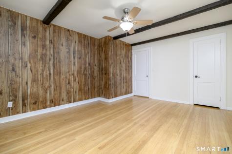 206 Ridgefield Avenue Bridgeport CT 06610