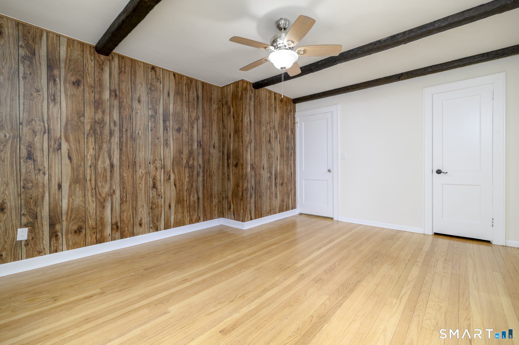 206 Ridgefield Avenue Bridgeport CT 06610