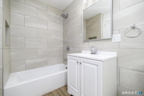 206 Ridgefield Avenue Bridgeport CT 06610