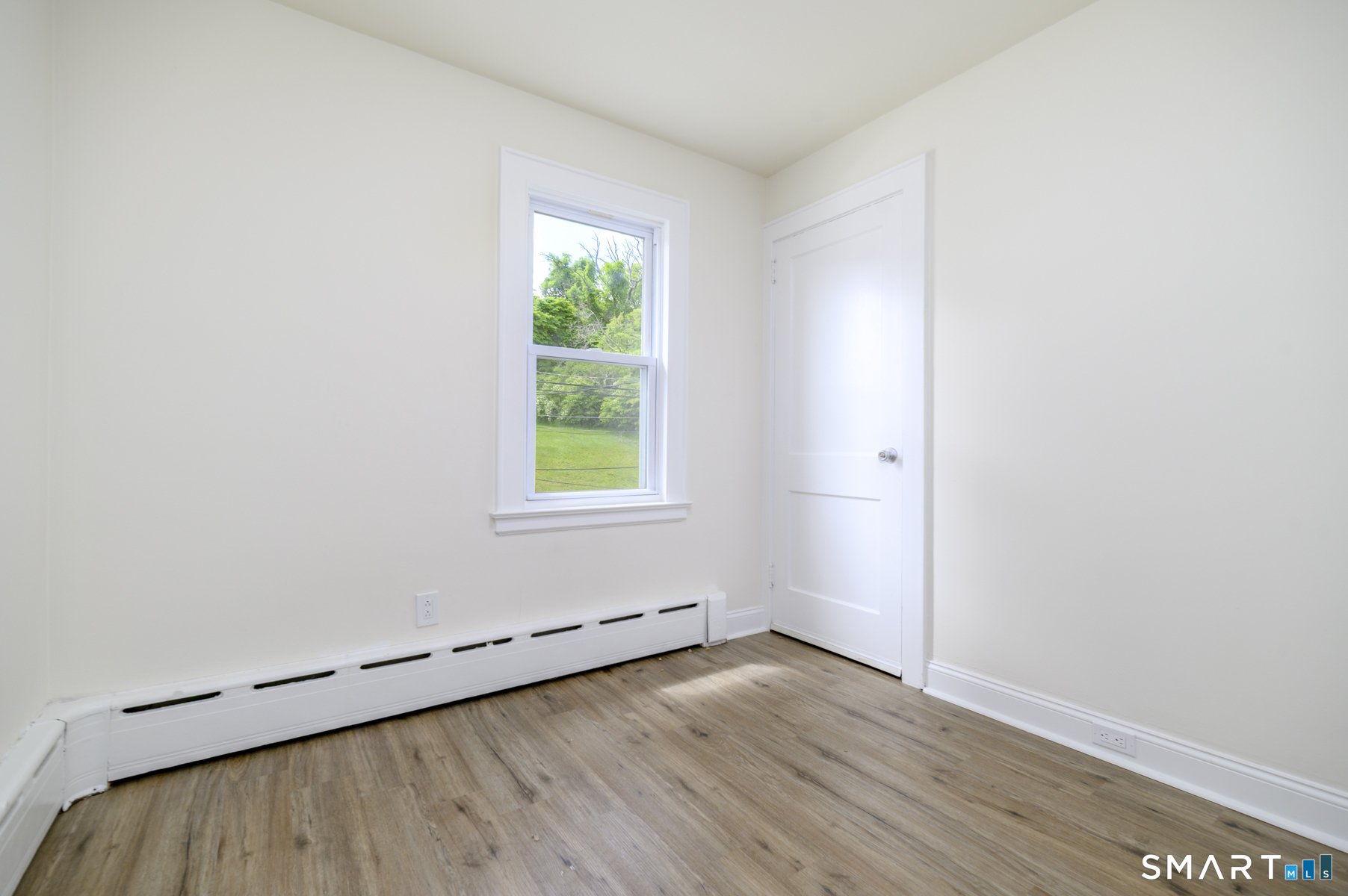 206 Ridgefield Avenue Bridgeport CT 06610