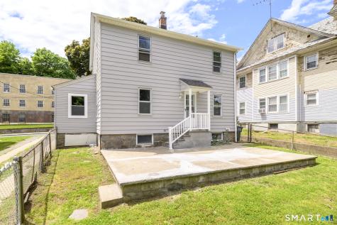 206 Ridgefield Avenue Bridgeport CT 06610