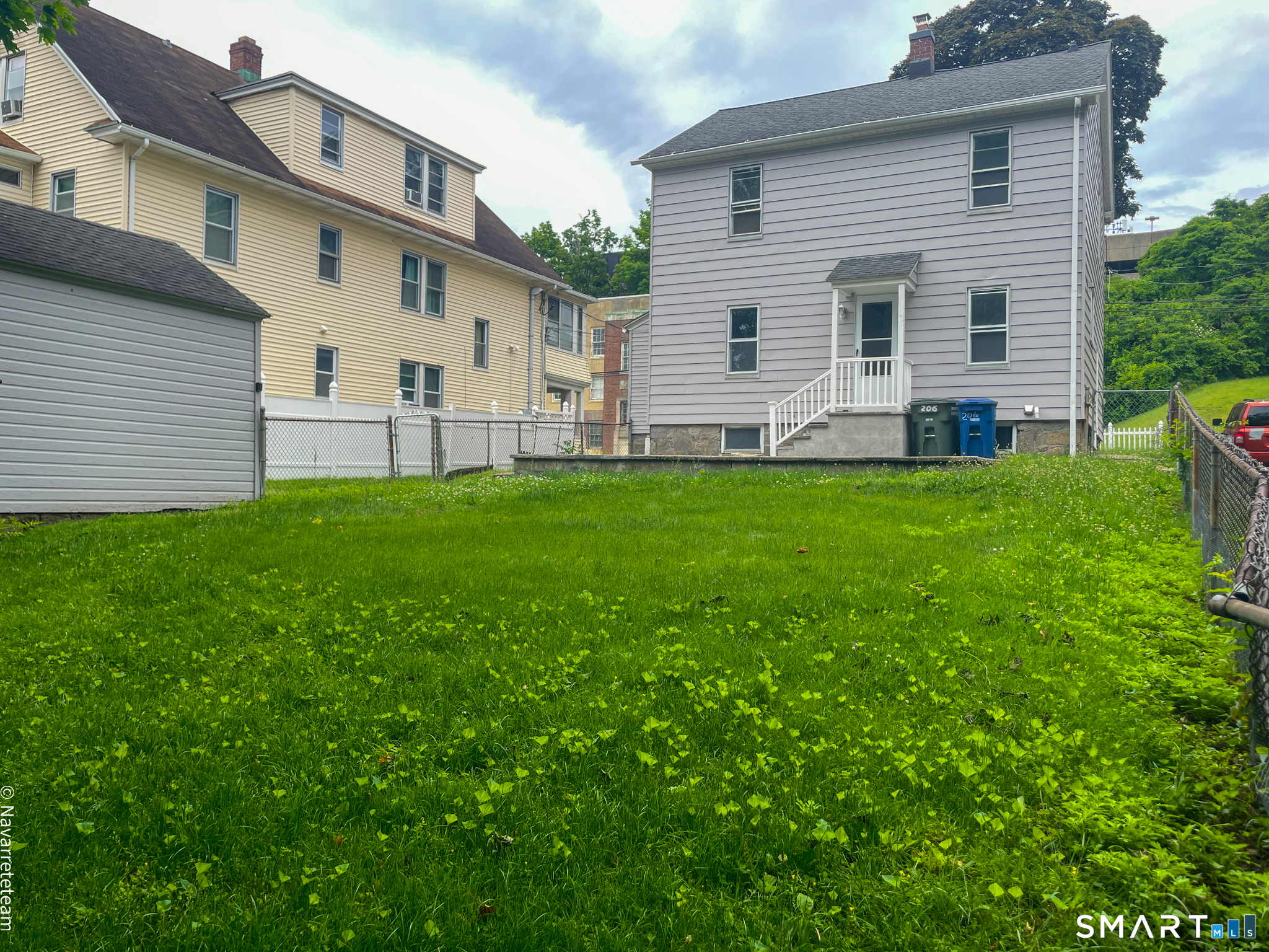 206 Ridgefield Avenue Bridgeport CT 06610