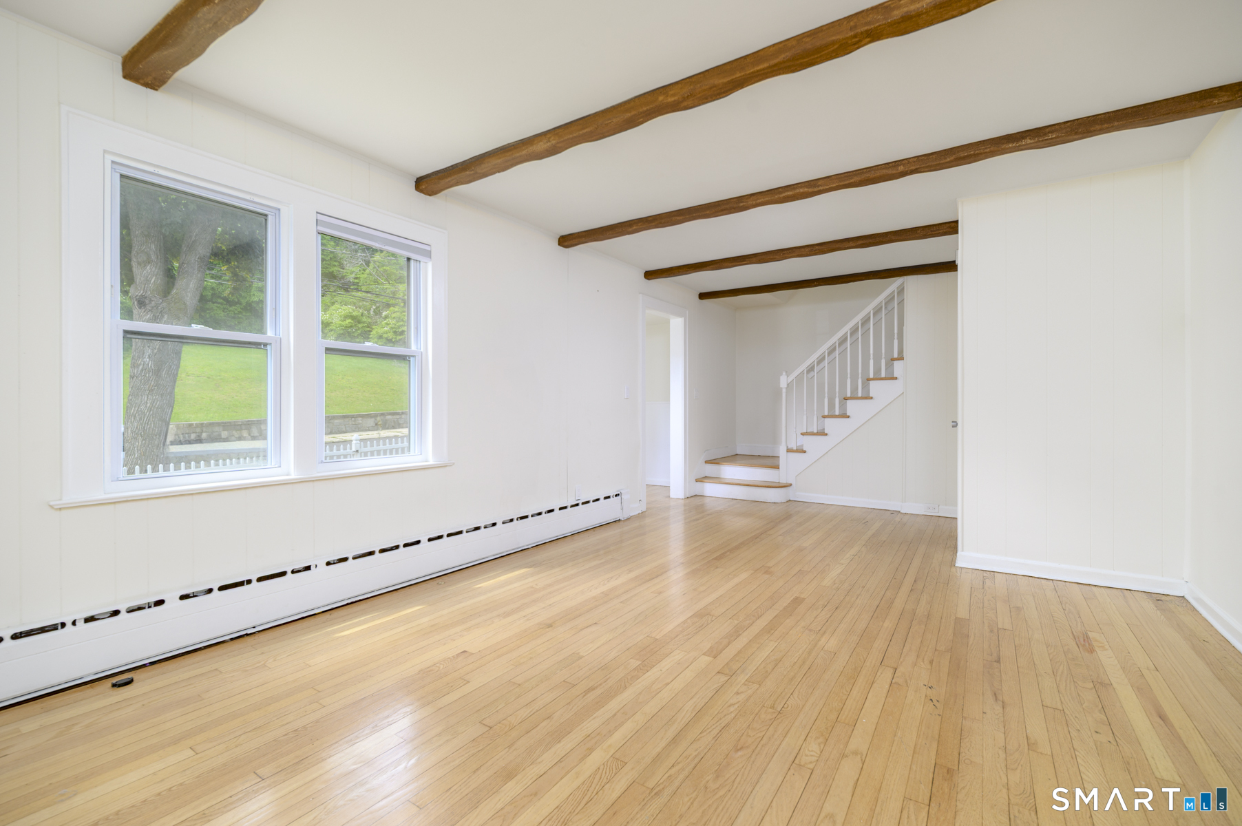 206 Ridgefield Avenue Bridgeport CT 06610
