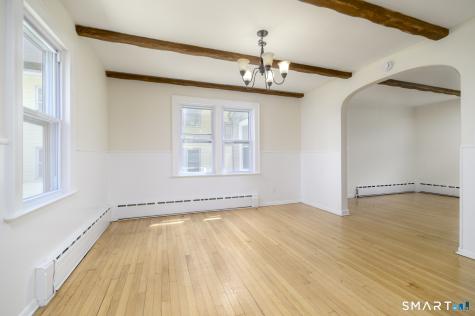 206 Ridgefield Avenue Bridgeport CT 06610