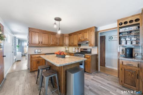 138 Kelly Road South Windsor CT 06074