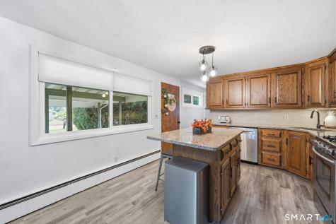 138 Kelly Road South Windsor CT 06074