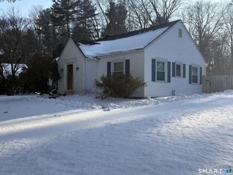 39 South Windham Road Windham CT 06226