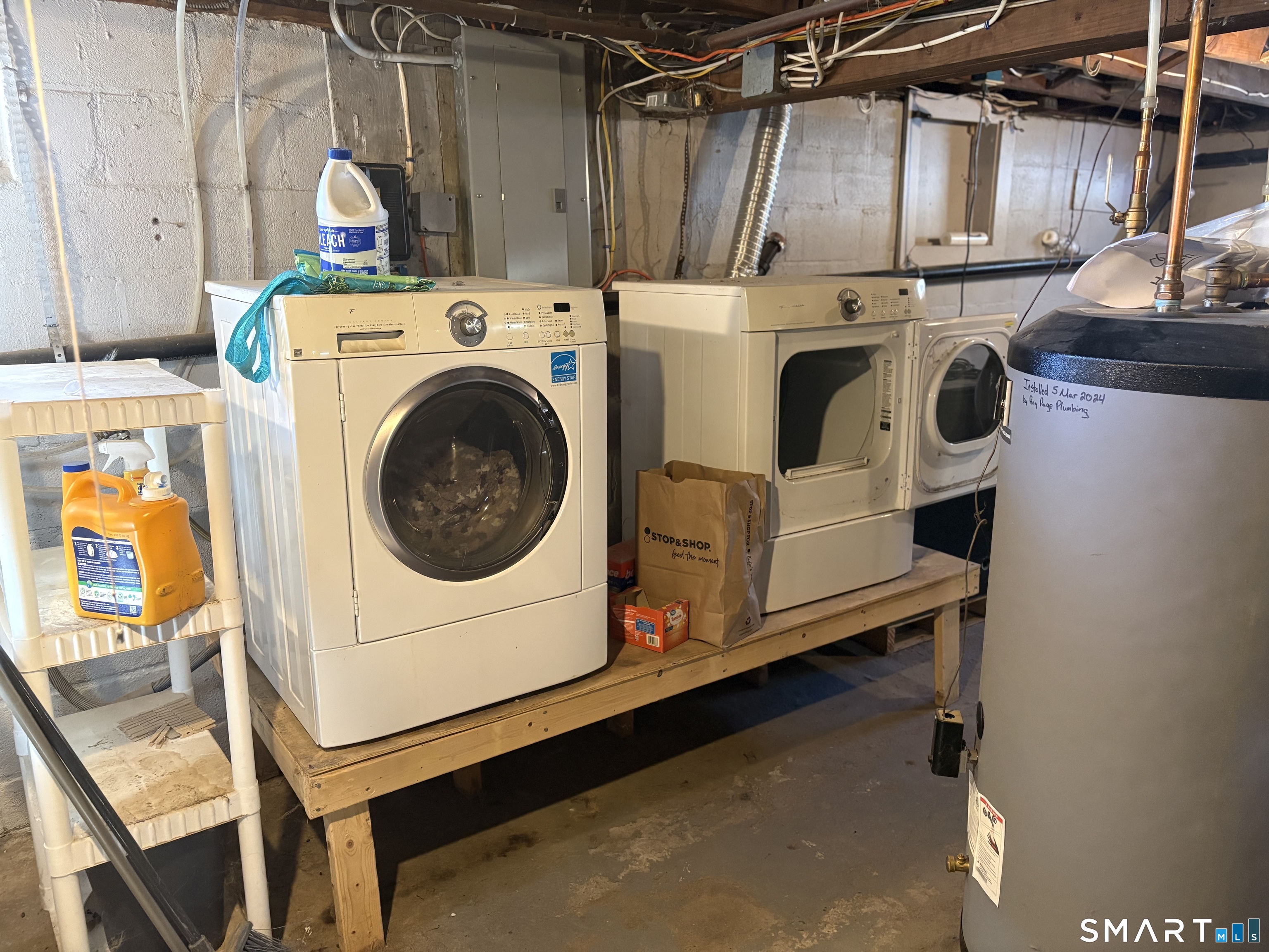 39 South Windham Road Windham CT 06226