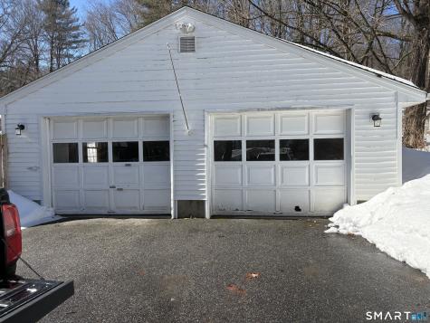 39 South Windham Road Windham CT 06226