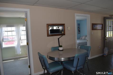 10 Hartford Avenue Old Lyme CT 06371