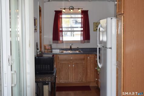 10 Hartford Avenue Old Lyme CT 06371