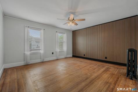 891 Bank Street New London CT 06320