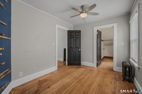 891 Bank Street New London CT 06320