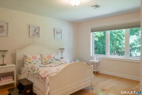 127 Kingswood Drive Naugatuck CT 06770
