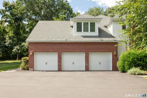 127 Kingswood Drive Naugatuck CT 06770