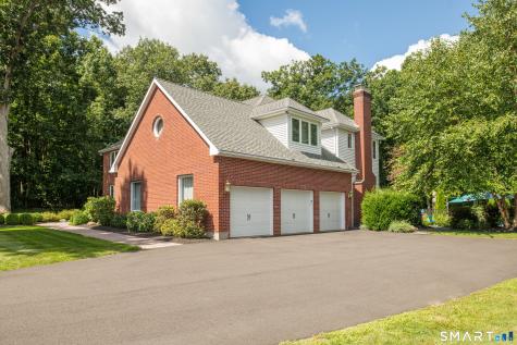 127 Kingswood Drive Naugatuck CT 06770