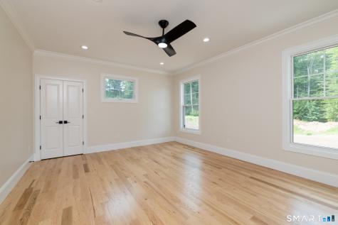 5 Steven Circle Farmington CT 06032
