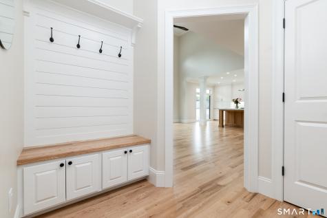 5 Steven Circle Farmington CT 06032