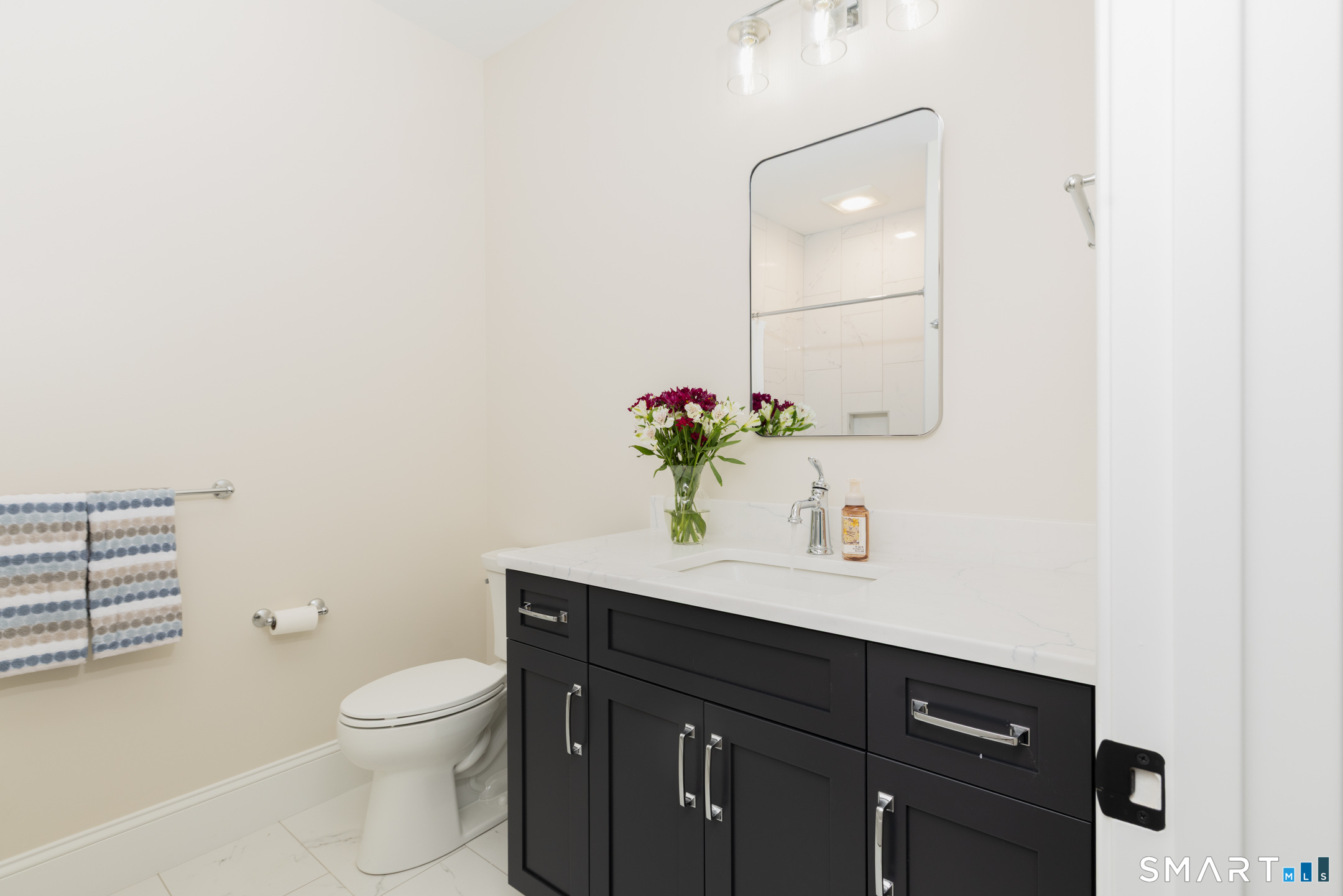5 Steven Circle Farmington CT 06032