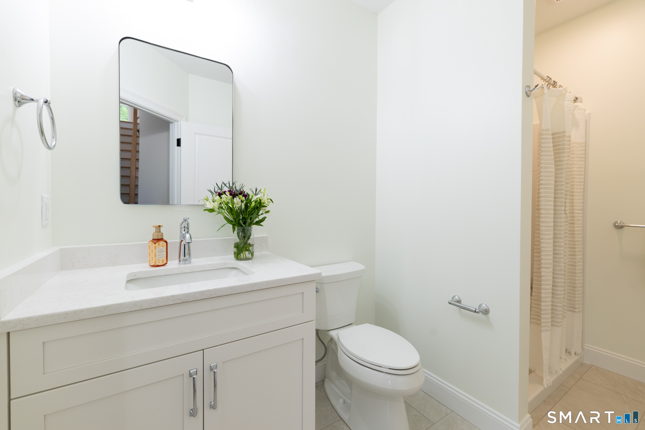 5 Steven Circle Farmington CT 06032