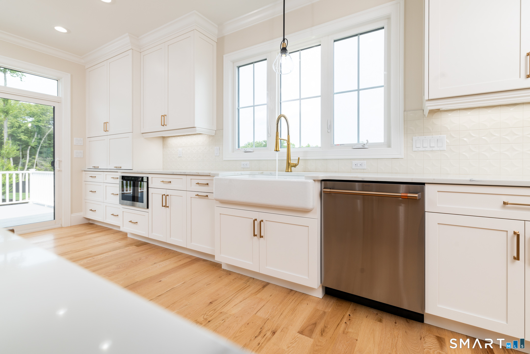 5 Steven Circle Farmington CT 06032
