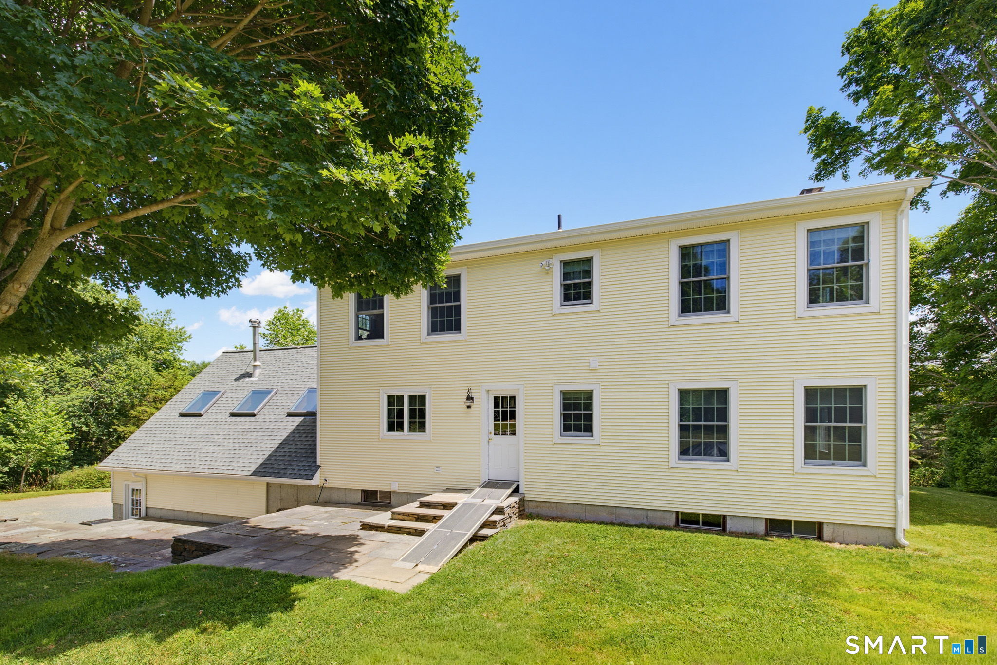 1 Long Lott Road Granby CT 06090