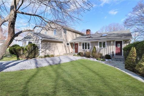 10 Echo Lane Fairfield CT 06825