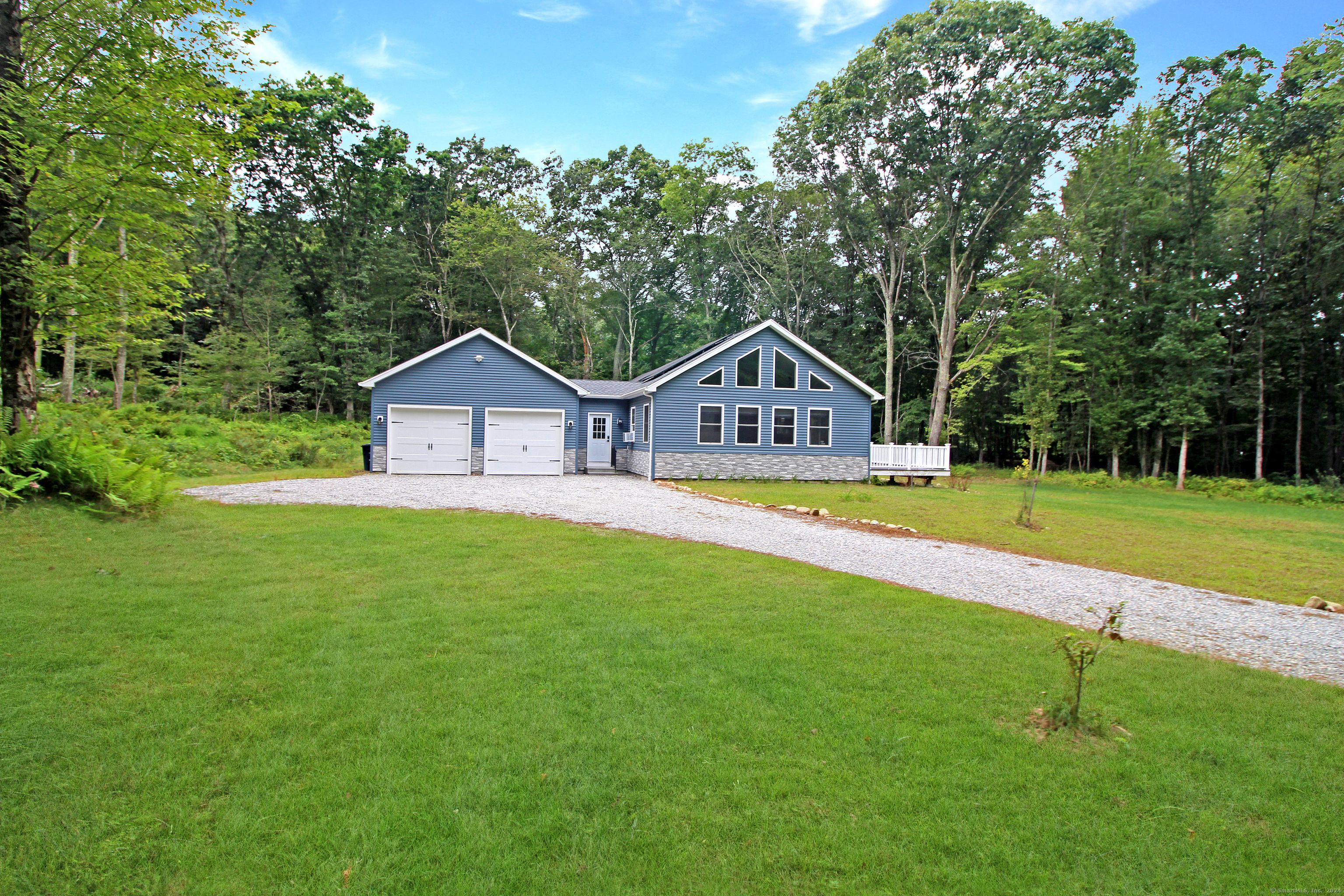 18 Vinegar Hill Road Ledyard CT 06335