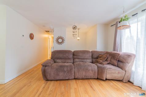 23 West Hill Terrace Naugatuck CT 06770