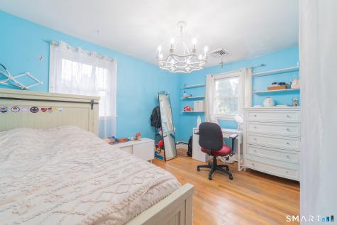 23 West Hill Terrace Naugatuck CT 06770