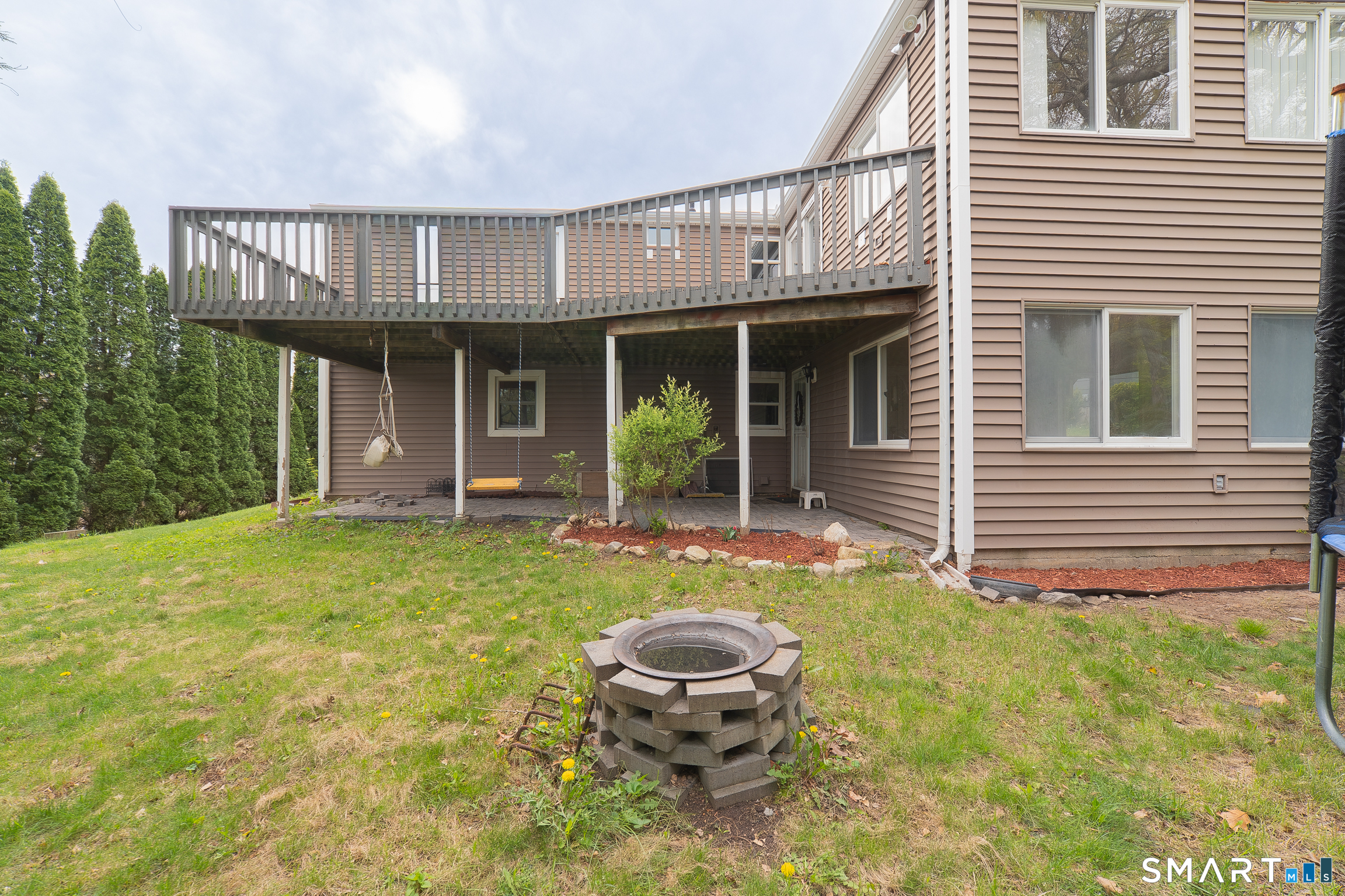 23 West Hill Terrace Naugatuck CT 06770