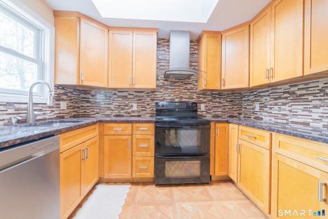 23 West Hill Terrace Naugatuck CT 06770