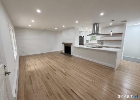 106 Glenwood Road Clinton CT 06413
