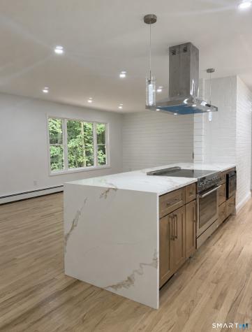 106 Glenwood Road Clinton CT 06413